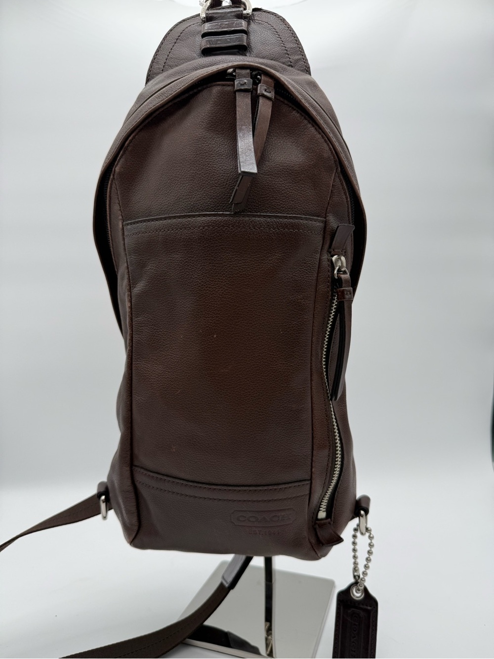 COACH MENS THOMPSON CONVERTIBLE SLING BAG
